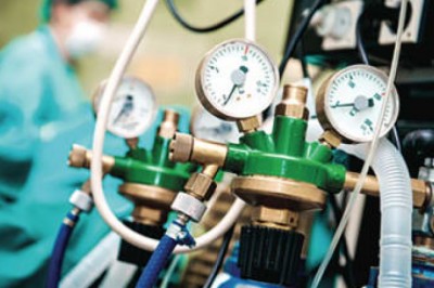 Medical nitrous oxide delivery devices are used in a variety of dental treatments