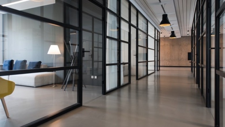How to Find a Reliable Emergency Glass Replacement Company