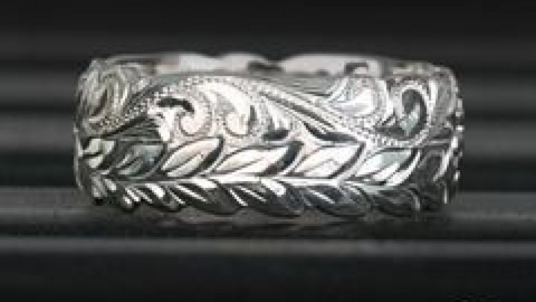 Are you searching for unique mens silver rings? GIRATI is just the perfect place for you