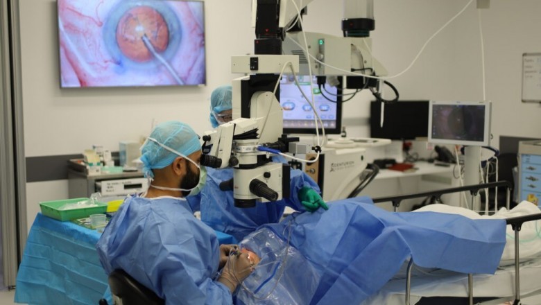 Traditional Cataract Surgery Vs Laser-Assisted Cataract Surgery