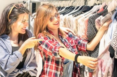 UK Wholesale Clothing - Tips to Boost Your Ladies Clothing Store Wholesale Sales