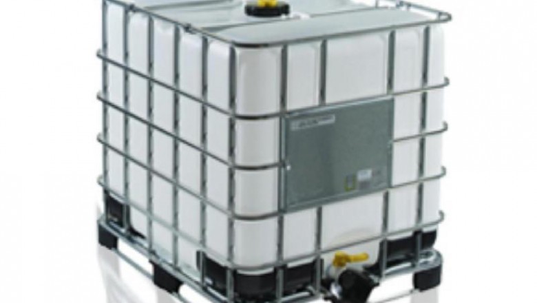 the chemical industry still relies heavily on petroleum-based raw materials