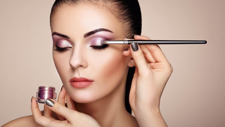 Global Color Cosmetics Market Size, Status and Forecast 2021-2027