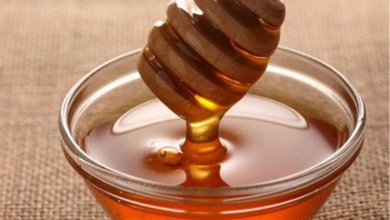 Global Organic Honey Market Size, Manufacturers, Supply Chain, Sales Channel and Clients, 2021-2027
