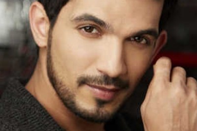 Top 10 facts about Arjun Bijlani