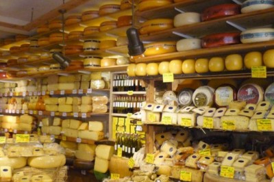 Several Types Of Cheese Have Become Staple Dairy Products In Recent Decades Because Of Their Varied Uses And Extensive Varieties