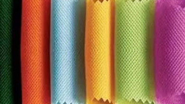 Painting on Fabric With Acrylic Fabric Paints