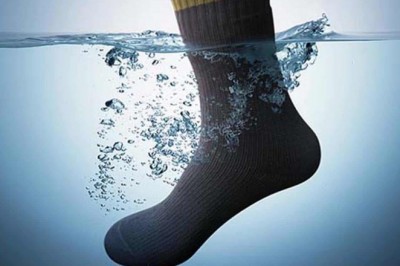 The Waterproof Socks Market Report Provides a Detailed Analysis of Global Market Size, Regional and Country-Level Market Size