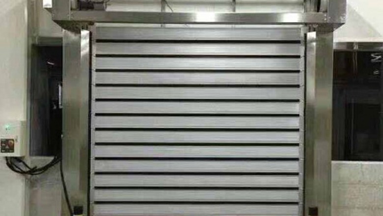 What are the requirements for the appearance of turbine hard fast doors?