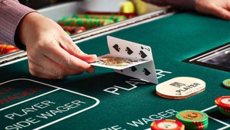 Why Play Baccarat Online - Some Thoughts