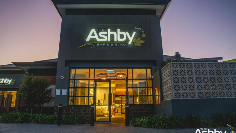 Top 3 Reasons to Watch Live Sports in a Pub