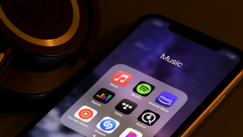 Top 6 white label audio streaming solutions