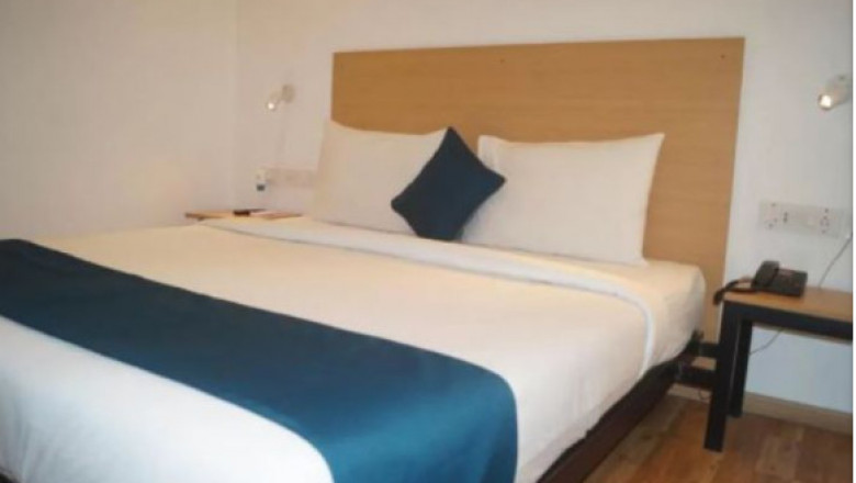 Best Couple Friendly Hotels in Bangalore with Bag2Bag Rooms