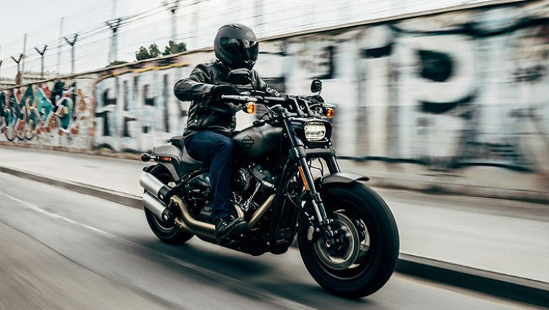 Which States Have Motorcycle Helmet Laws? How Do They Impact Your Insurance?