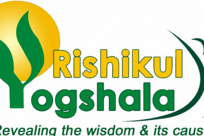500 Hours Yoga Teacher Training in Rishikesh