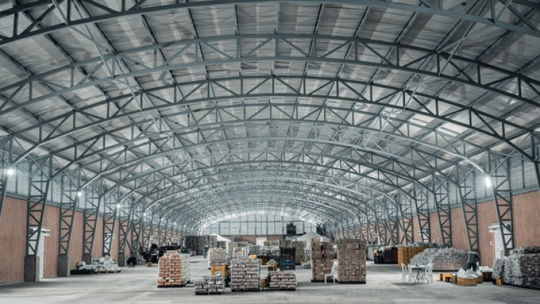 Productive, Efficient Warehouse Operations with Carton Flow Racks