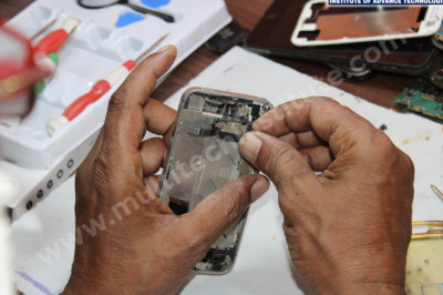 Mobile Repairing Course In Tilak Nagar, Delhi