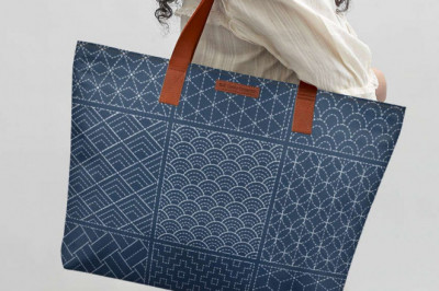 Tote Bags are more environmentally friendly as it is generally made of natural materials