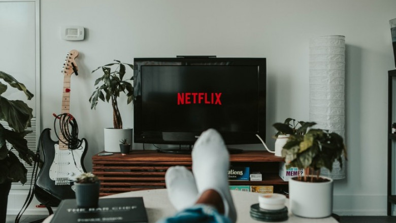 Best Time to Buy a TV, Best Place to Buy a TV, Best TV Deals