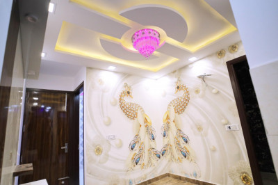 Property in Uttam Nagar