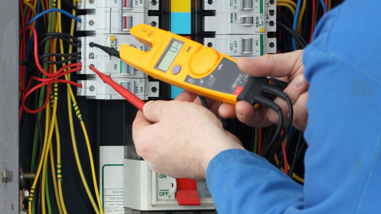 Zoom Electricians Whittier