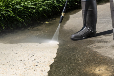 4 Money-Saving Outdoor Maintenance Tips