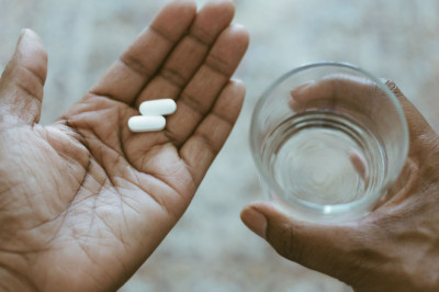 Low dose Naltrexone (LDN) for autoimmunity and chronic pain