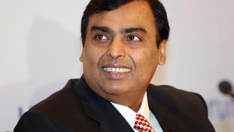 Mukesh Ambani Buys REC Solar Holdings: Aim Of Clean And Green India