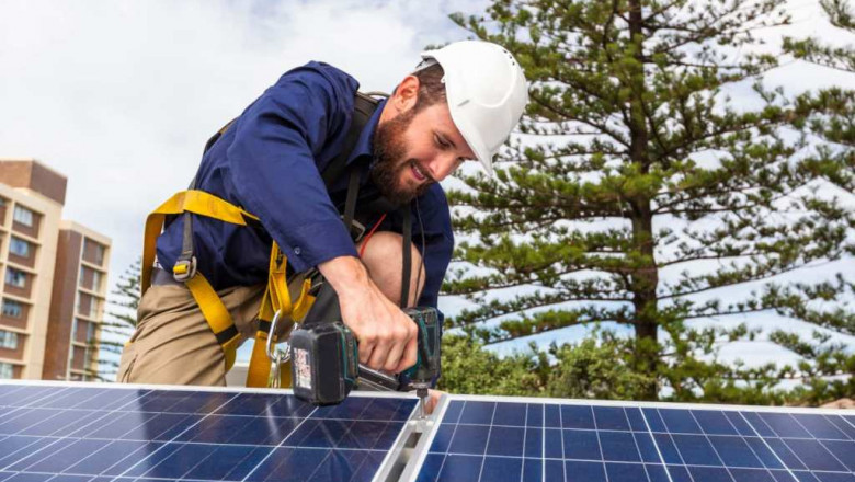 Quick Tips On How To Keep Your Solar Panels Clean