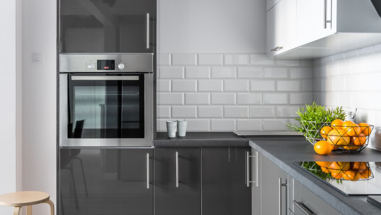 What are the Benefits of Installing a Kitchen Chimney at Home