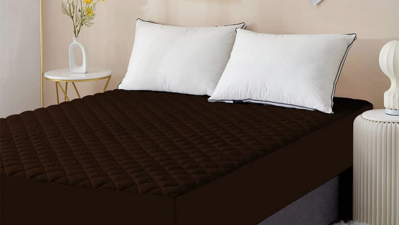 DREAM CARE Sapphire Quilted Waterproof Double Bed King Size Mattress Protector Coffee