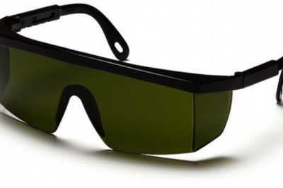 What Are Laser Safety Glasses And What Are They Used For?