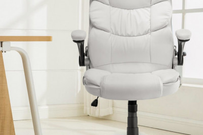 Ergonomic chair--comparison of mesh material and sponge material