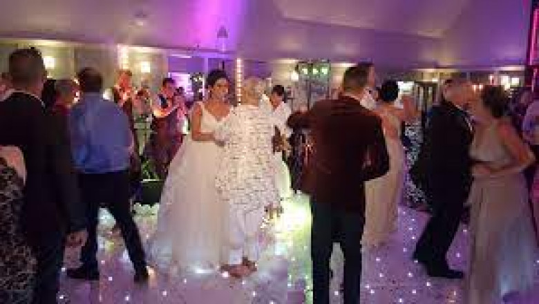 Wedding DJs: Songs On The Dancing Flooring |facebook