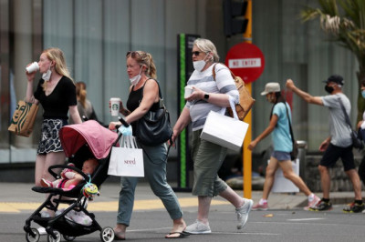 New Zealand to end tough COVID curbs, adopt new virus-fighting system