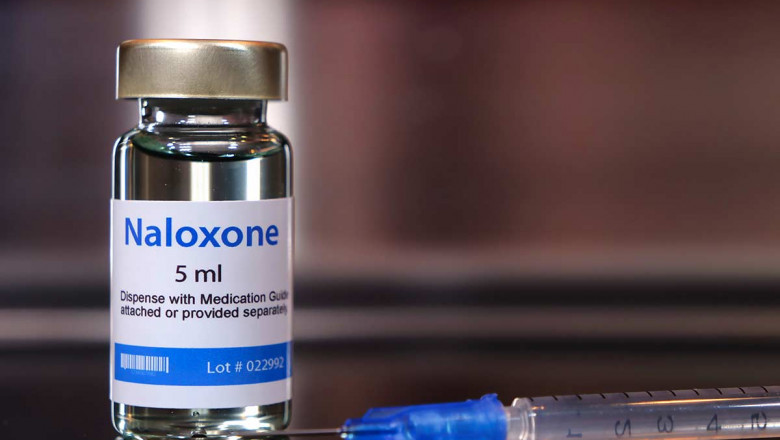 The Enone Double Bond in Morphinone has been Converted to a Single Bond in Naloxone, a Synthetic Morphinane Alkaloid