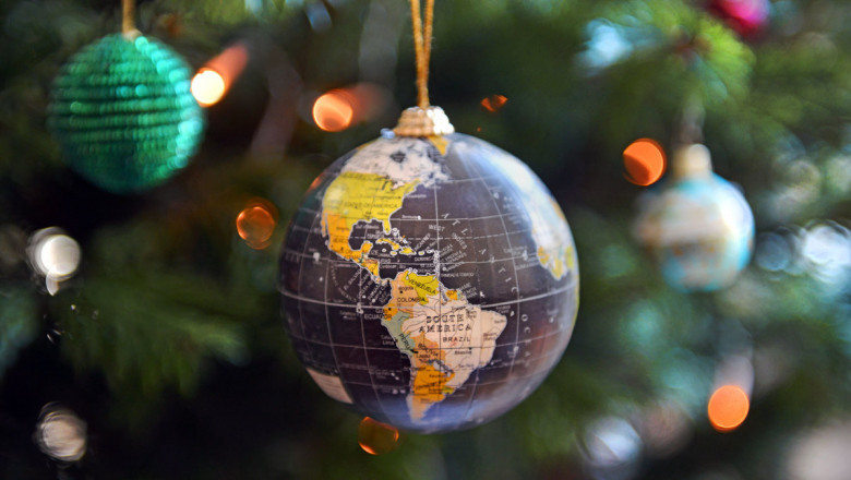 Christmas traditions of countries around the world