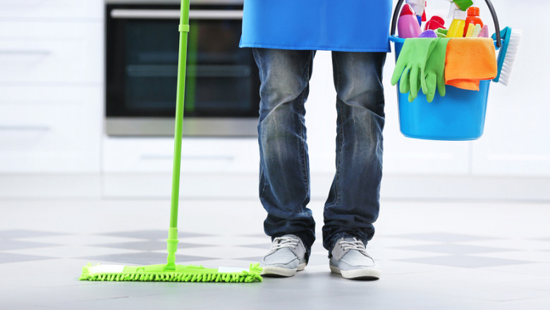Things to Consider Before Hiring a Commercial Cleaning Service