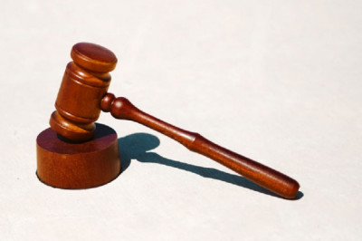 THE PERENNIAL DILEMMA OF THE WRITTEN RULES AND THE UNWRITTEN NORMS