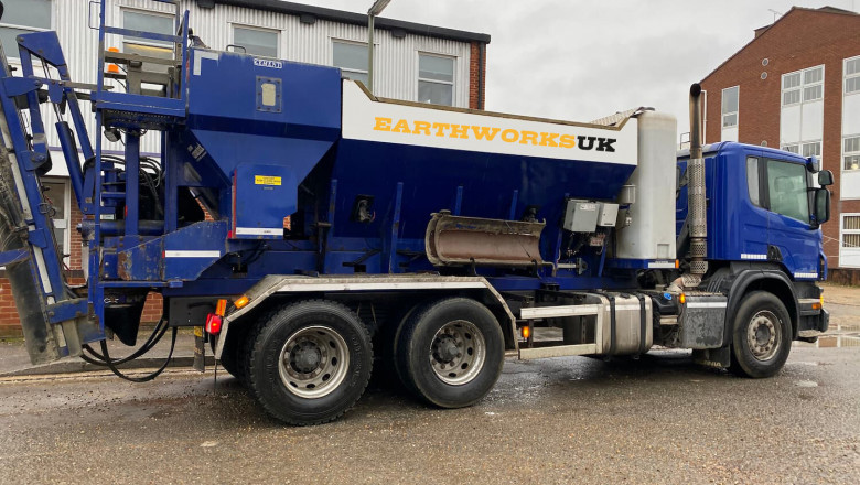 Need Aggregate Supplies in Bristol? Contact Earth Works UK Ltd.