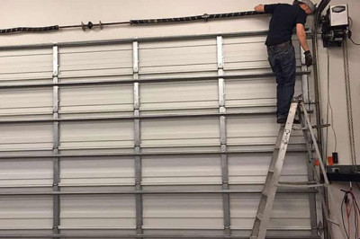 Signs your garage door needs a repair