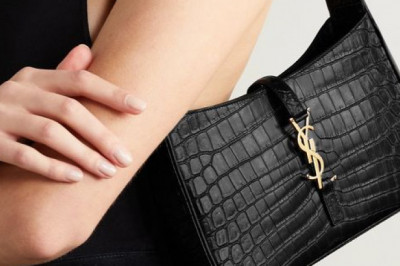 been made Saint Laurent Handbags Outlet in Italy from