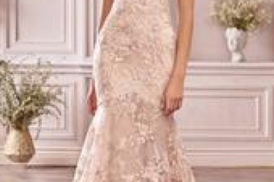 Draw Out Your Beauty in the Best Evening Gown