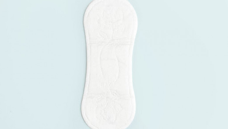 What are the advantages of using biodegradable panty liners?