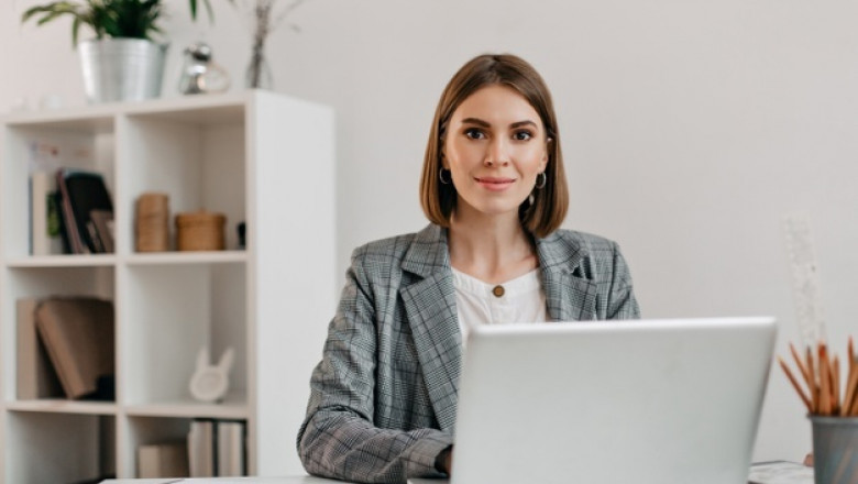 Connect to Targeted C-Level Executives Email List
