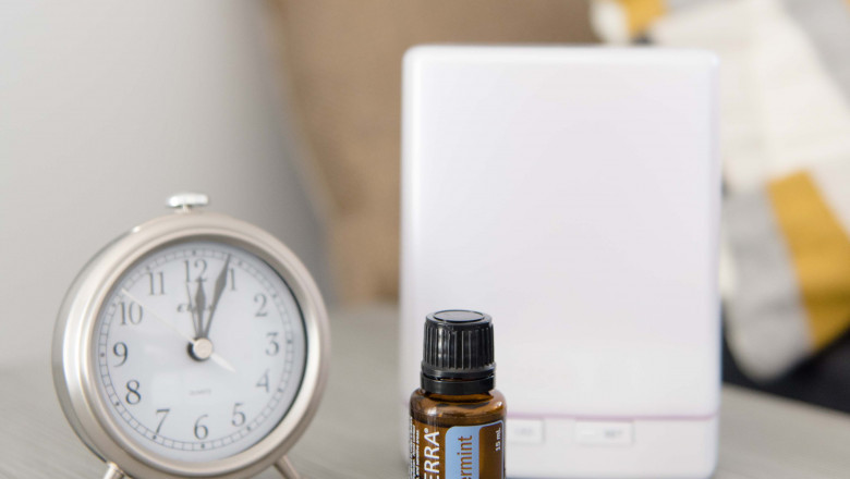 How to Support Your New Year’s Resolutions with Turmeric Supplements and Essential Oils