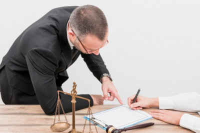 Connect to 100% Updated & Verified Law Firms Email List