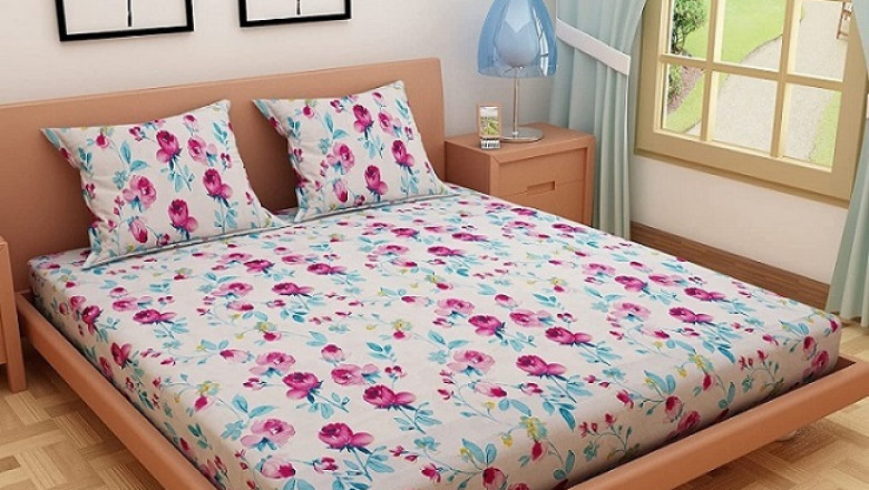 Dream Care 120 TC 100% Pure Cotton Double Bedsheet with 2 Pillow Covers