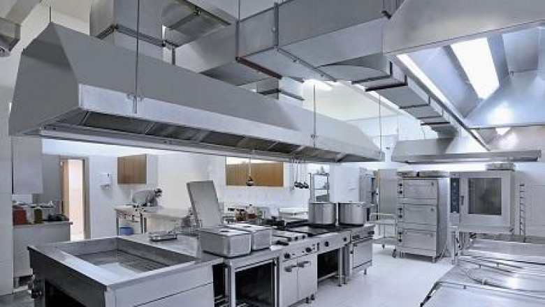 Leading Commercial Kitchen Equipment Manufacturers in Varanasi