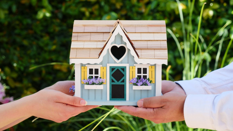 How to Choose The First Time Home Buyer Programs with Low Credit Scores in Fairfax County, VA?